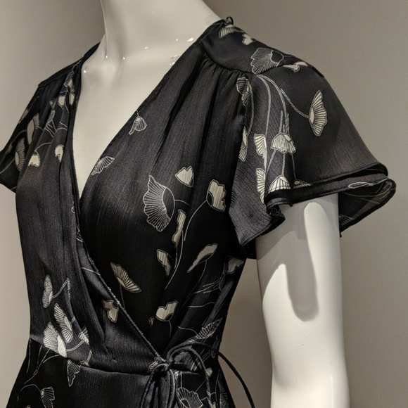 Wrapped Top - Picture 2 of 3